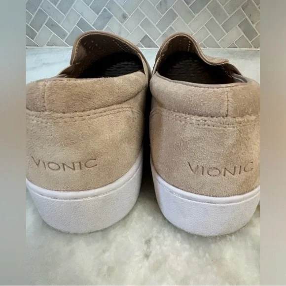 Vionic Kani Tan Perforated Slip On Sneaker Shoes 9 - Picture 4 of 6